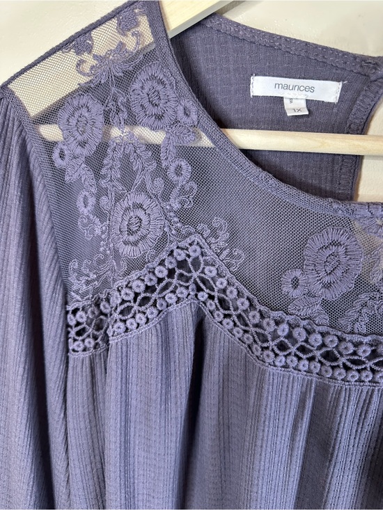 Maurices Tops - Maurices 1X Lavender Lace Yoke Long Sleeve Linen Inspo Top with Elastic sleeves
